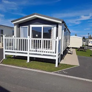 https://edwards-holiday-home.hotelsin-chester.com