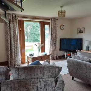  Apartment Tarnside